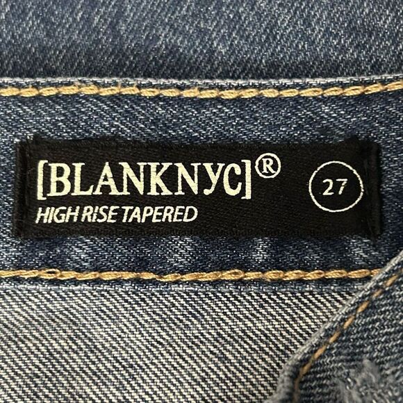 BLANKNYC Miss Molly Jeans Women's Size 27 Blue High Rise Tapered Raw Frayed Hem - Picture 11 of 12